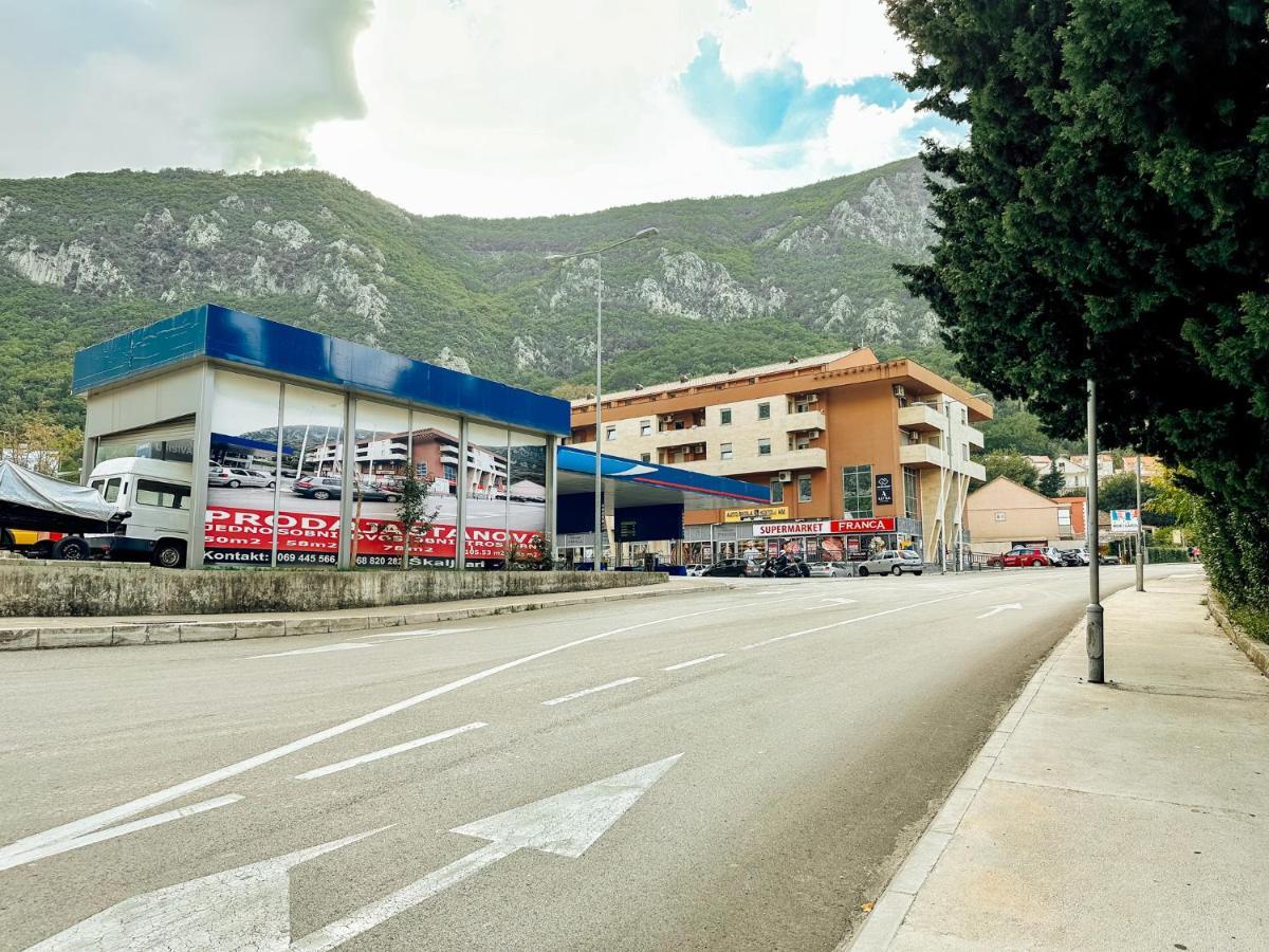 Sea View Apartment In Kotor ! Apartment Popica 外观 照片